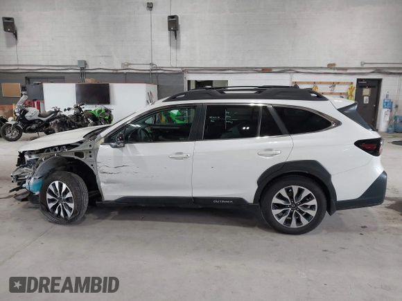 2024 Subaru Outback Limited z VIN 4S4BTANCXR3114197, wystawiony jako IAAI lot #42534531 z przebiegiem 26 450 mil mil oraz . Historia ofert i sprzedaży dostępna na DreamBid. Obrazek 15.