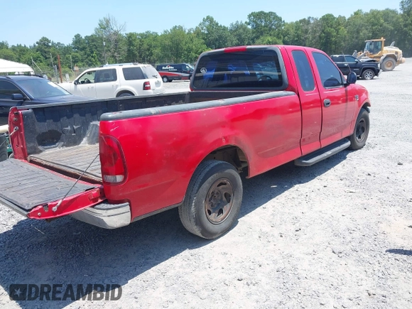 1999 Ford F-150 с VIN 1FTRX17W8XNB26591, выставлен на аукционе IAAI как лот 42607224 с пробегом Не указан миль и . История ставок и продаж доступна на DreamBid. Изображение 4.