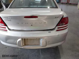 2002 Dodge Stratus SE with VIN 1B3EL36R72N191069, listed as a IAAI auction lot 40253788 with 112,489 mi miles. Bid and sale history available at carsss.com. Image 6.