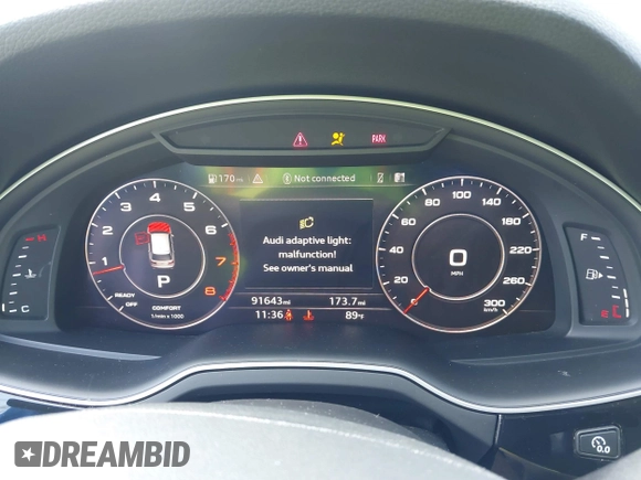 2019 Audi Q7 Premium Plus z VIN WA1LAAF70KD020498, wystawiony jako IAAI lot #41976990 z przebiegiem 91 643 mil mil oraz . Historia ofert i sprzedaży dostępna na DreamBid. Obrazek 7.