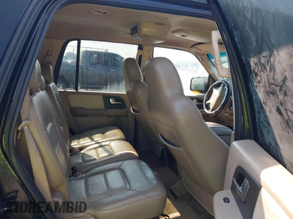 2004 Ford Expedition Eddie Bauer with VIN 1FMPU17L54LA74068, listed as a IAAI auction lot 41974666 with 292,308 mi miles. Bid and sale history available at carsss.com. Image 8.