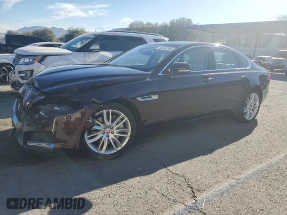 2017 Jaguar XF 35t Prestige with VIN SAJBE4BV3HCY45138, listed as a Copart auction lot 82504763 with 58,693 mi miles. Bid and sale history available at carsss.com. Image 1.