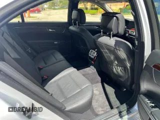 2010 Mercedes-Benz S 400 with VIN WDDNG9FB0AA311394, listed as a Copart auction lot 47423645 with 40,310 mi miles and Salvage Title. Bid and sale history available at DreamBid. Image 5.