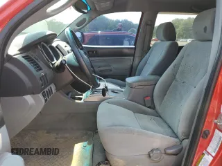 2005 Toyota Tacoma z VIN 3TMMU52N75M001405, wystawiony jako Copart lot #59146025 z przebiegiem 216 137 mil mil oraz Szkoda całkowita • Salvage title. Historia ofert i sprzedaży dostępna na DreamBid. Obrazek 7.