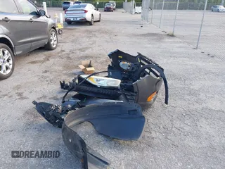 2017 Ford Escape S с VIN 1FMCU0F79HUB52297, выставлен на аукционе IAAI как лот 42577881 с пробегом 89 931 миль миль и . История ставок и продаж доступна на DreamBid. Изображение 12.
