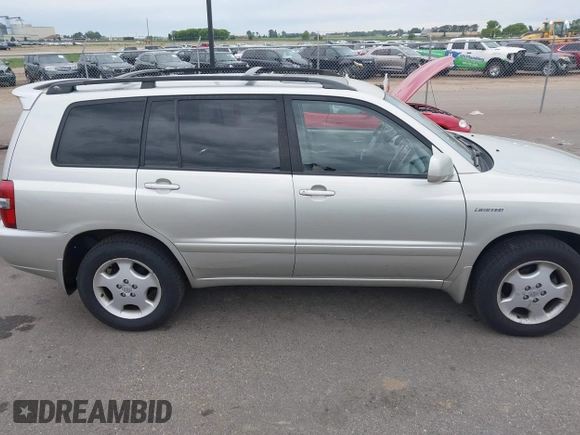 2004 Toyota Highlander с VIN JTEEP21A040055165, выставлен на аукционе IAAI как лот 42346273 с пробегом 198 565 миль миль и . История ставок и продаж доступна на DreamBid. Изображение 13.