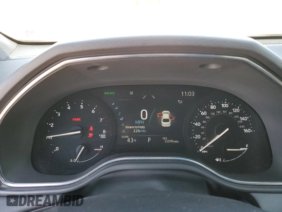 2022 Toyota Avalon XLE z VIN 4T1JZ1FBXNU071758, wystawiony jako Copart lot #42793923 z przebiegiem 32 090 mil mil oraz . Historia ofert i sprzedaży dostępna na DreamBid. Obrazek 9.