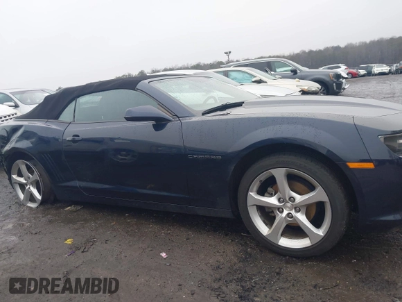 2015 Chevrolet Camaro LT with VIN 2G1FF3D3XF9273985, listed as a IAAI auction lot 41430784 with 91,994 mi miles. Bid and sale history available at carsss.com. Image 14.