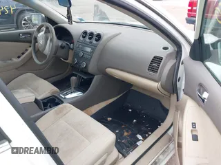 2012 Nissan Altima S z VIN 1N4AL2AP6CC248085, wystawiony jako IAAI lot #42423150 z przebiegiem 124 910 mil mil oraz . Historia ofert i sprzedaży dostępna na DreamBid. Obrazek 5.
