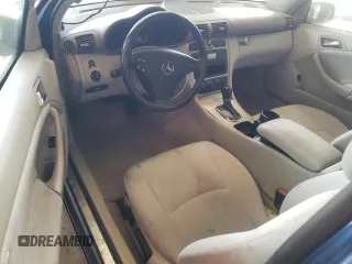 2002 Mercedes-Benz C 230/260/280/320 with VIN WDBRN47J62A223461, listed as a Copart auction lot 61325495 with 92,348 mi miles and Clean title. Bid and sale history available at DreamBid. Image 8.