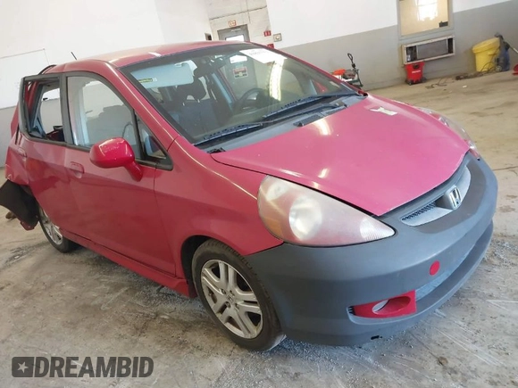 2007 Honda Fit Sport with VIN JHMGD37617S001346, listed as a IAAI auction lot 41825351 with 233,735 mi miles. Bid and sale history available at carsss.com. Image 1.