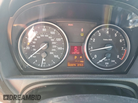 2009 BMW 3 Series 328i z VIN WBAWL13519PX24330, wystawiony jako Copart lot #45182135 z przebiegiem 63 074 mil mil oraz Szkoda całkowita • Salvage title. Historia ofert i sprzedaży dostępna na DreamBid. Obrazek 9.