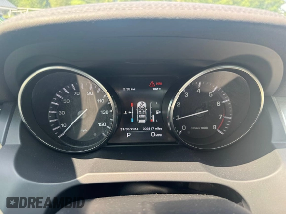 2015 Land Rover Range Rover Evoque Pure Plus with VIN SALVP2BG0FH061911, listed as a Copart auction lot 60347645 with 209,817 mi miles and Clean title. Bid and sale history available at DreamBid. Image 8.