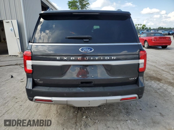 2022 Ford Expedition Max XLT with VIN 1FMJK1JT4NEA56932, listed as a Copart auction lot 61036945 with 32,728 mi miles and Salvage title. Bid and sale history available at DreamBid. Image 6.