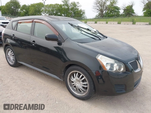 2010 Pontiac Vibe z VIN 5Y2SM6E05AZ403381, wystawiony jako IAAI lot #42402792 z przebiegiem 109 313 mil mil oraz . Historia ofert i sprzedaży dostępna na DreamBid. Obrazek 1.