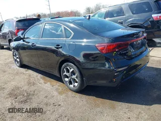2019 Kia Forte LXS with VIN 3KPF24AD9KE045316, listed as a IAAI auction lot 41801486 with 84,843 mi miles. Bid and sale history available at carsss.com. Image 3.