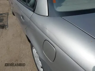 1999 Saturn SL z VIN 1G8ZH5280XZ249494, wystawiony jako IAAI lot #42347493 z przebiegiem 106 491 mil mil oraz . Historia ofert i sprzedaży dostępna na DreamBid. Obrazek 6.