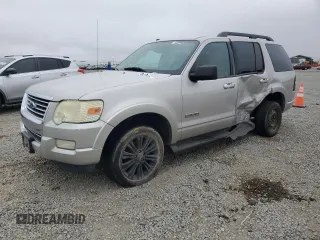 2008 Ford Explorer XLT with VIN 1FMEU63E88UA86923, listed as a Copart auction lot 59770935 with 140,213 mi miles and Salvage title. Bid and sale history available at DreamBid. Image 1.
