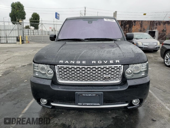 2011 Land Rover Range Rover SC Autobiography z VIN SALMP1E47BA332683, wystawiony jako Copart lot #76619904 z przebiegiem 42 428 mil mil oraz Szkoda całkowita • Salvage title. Historia ofert i sprzedaży dostępna na DreamBid. Obrazek 5.