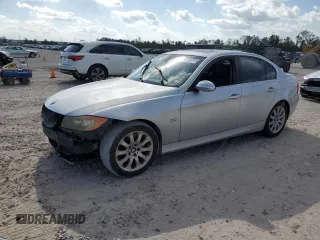 2007 BMW 3 Series 335i with VIN WBAVB73547VF52520, listed as a Copart auction lot 81725714 with 157,455 mi miles and Clean Title. Bid and sale history available at carsss.com. Image 1.