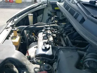 2005 Toyota Sienna XLE Limited with VIN 5TDZA22C25S274375, listed as a IAAI auction lot 43423764 with 291,777 mi miles and . Bid and sale history available at DreamBid. Image 13.