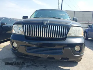 2005 Lincoln Navigator Luxury with VIN 5LMFU27535LJ22782, listed as a IAAI auction lot 41682533 with 244,287 mi miles. Bid and sale history available at carsss.com. Image 6.