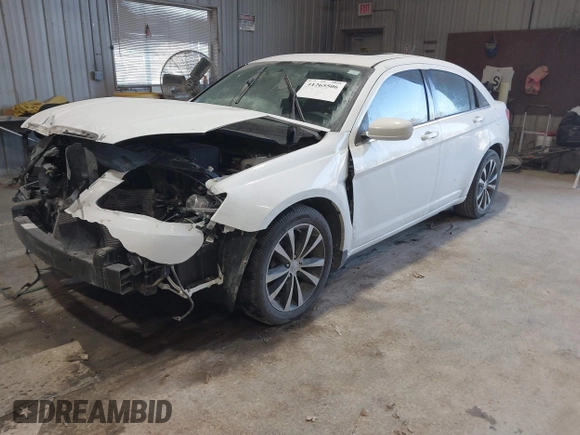 2012 Chrysler 200 S with VIN 1C3CCBHG1CN162040, listed as a IAAI auction lot 41265506 with 161,807 mi miles. Bid and sale history available at carsss.com. Image 2.