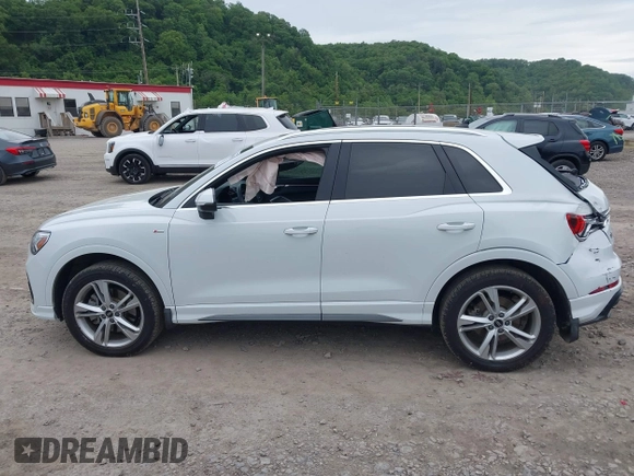 2022 Audi Q3 S line Premium Plus with VIN WA1EECF38N1031860, listed as a IAAI auction lot 42345075 with 27,171 mi miles and . Bid and sale history available at DreamBid. Image 14.