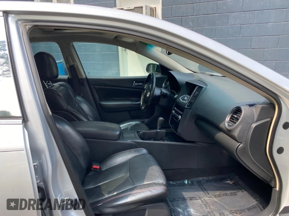 2011 Nissan Maxima SV с VIN 1N4AA5AP1BC868767, выставлен на аукционе Copart как лот 60898965 с пробегом 119 283 миль миль и Чистый • Clean title. История ставок и продаж доступна на DreamBid. Изображение 5.