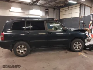 2004 Toyota Highlander with VIN JTEEP21A740043174, listed as a IAAI auction lot 41821037 with 453,624 mi miles. Bid and sale history available at carsss.com. Image 14.