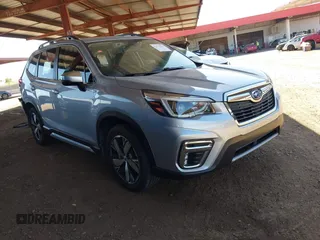 2021 Subaru Forester Touring z VIN JF2SKAXC0MH459790, wystawiony jako IAAI lot #42725364 z przebiegiem 26 537 mil mil oraz . Historia ofert i sprzedaży dostępna na DreamBid. Obrazek 1.