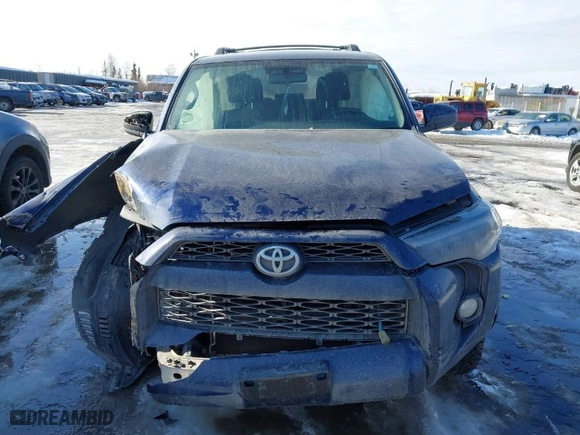 2019 Toyota 4Runner SR5 with VIN JTEBU5JR3K5667654, listed as a IAAI auction lot 41902198 with 53,182 mi miles. Bid and sale history available at carsss.com. Image 12.
