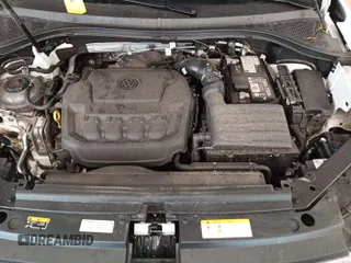 2024 Volkswagen Tiguan SE z VIN 3VV3B7AX0RM082514, wystawiony jako IAAI lot #42796136 z przebiegiem 27 247 mil mil oraz . Historia ofert i sprzedaży dostępna na DreamBid. Obrazek 5.