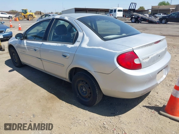 2000 Dodge Neon Highline z VIN 1B3ES46C4YD556519, wystawiony jako IAAI lot #42348856 z przebiegiem 183 923 mil mil oraz . Historia ofert i sprzedaży dostępna na DreamBid. Obrazek 3.