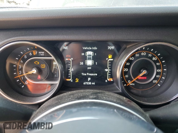 2021 Jeep Gladiator High Altitude with VIN 1C6HJTFGXML570864, listed as a Copart auction lot 56964975 with 67,538 mi miles and Salvage title. Bid and sale history available at DreamBid. Image 9.