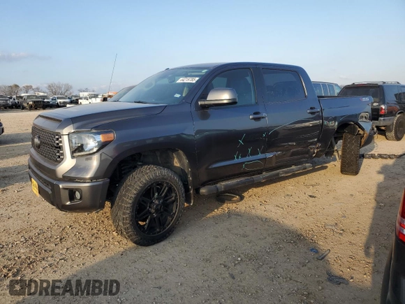 2018 Toyota Tundra 2WD SR5 with VIN 5TFEM5F19JX128043, listed as a Copart auction lot 44219785 with 82,832 mi miles and Salvage Title. Bid and sale history available at carsss.com. Image 1.