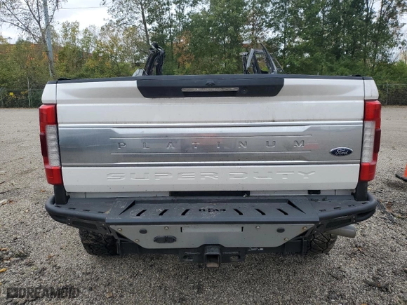 2018 Ford Super Duty F-350 SRW XL with VIN 1FT8W3BT1JEB07119, listed as a Copart auction lot 74050494 with NaN miles and Non Repairable. Bid and sale history available at carsss.com. Image 6.