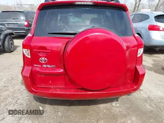 2006 Toyota RAV4 with VIN JTMZD33V966009113, listed as a IAAI auction lot 41770759 with 88,953 mi miles. Bid and sale history available at carsss.com. Image 16.