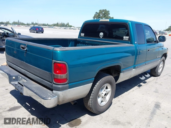 1999 Dodge 1500 z VIN 3B7HC13Y8XG207548, wystawiony jako IAAI lot #42525437 z przebiegiem 182 410 mil mil oraz . Historia ofert i sprzedaży dostępna na DreamBid. Obrazek 4.