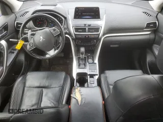 2018 Mitsubishi Eclipse Cross SE with VIN JA4AT5AA4JZ045613, listed as a Copart auction lot 53724535 with 106,306 mi miles and Salvage title. Bid and sale history available at DreamBid. Image 8.