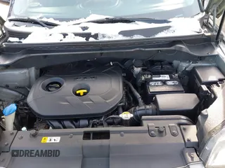 2015 Kia Soul + with VIN KNDJP3A5XF7122683, listed as a IAAI auction lot 41270677 with 107,595 mi miles. Bid and sale history available at carsss.com. Image 10.