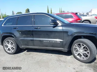 2018 Jeep Grand Cherokee Limited with VIN 1C4RJFBGXJC203561, listed as a IAAI auction lot 41670783 with 69,648 mi miles. Bid and sale history available at carsss.com. Image 13.