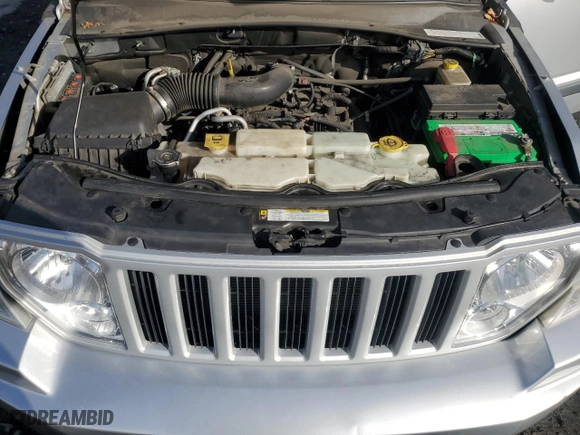 2009 Jeep Liberty Sport with VIN 1J8GN28K19W548688, listed as a Copart auction lot 46870705 with 104,427 mi miles and Salvage Title. Bid and sale history available at carsss.com. Image 12.
