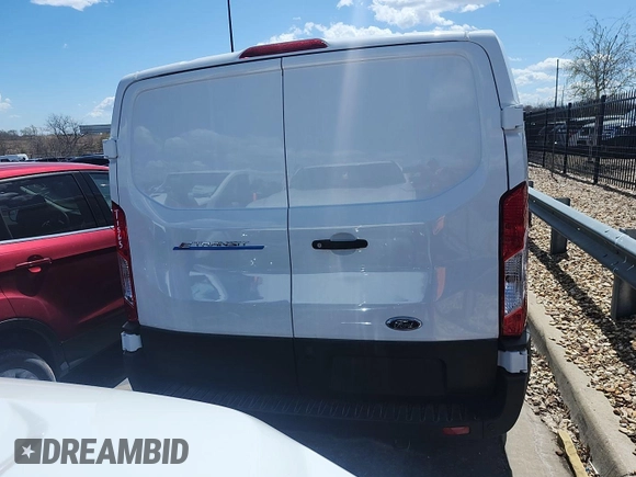 2025 Ford Transit with VIN 1FTBW1YM8SKA12957, listed as a IAAI auction lot 42410427 with 33 mi miles and . Bid and sale history available at DreamBid. Image 1.