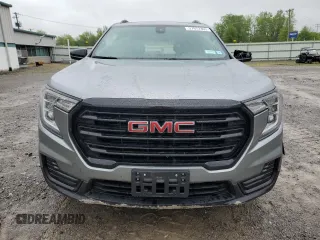2024 GMC Terrain SLE z VIN 3GKALTEG2RL156273, wystawiony jako Copart lot #57972305 z przebiegiem Nie podano mil oraz Szkoda całkowita • Salvage title. Historia ofert i sprzedaży dostępna na DreamBid. Obrazek 5.