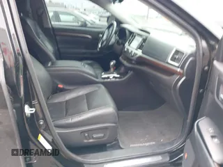2014 Toyota Highlander Limited with VIN 5TDYKRFHXES015138, listed as a IAAI auction lot 42421746 with 130,223 mi miles and . Bid and sale history available at DreamBid. Image 5.