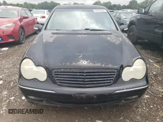 2002 Mercedes-Benz C 230/260/280/320 with VIN WDBRF64J62E002996, listed as a Copart auction lot 64848584 with 165,724 mi miles and Salvage Title. Bid and sale history available at DreamBid. Image 5.