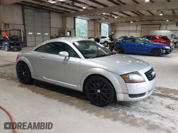 2000 Audi TT z VIN TRUUC28N3Y1026477, wystawiony jako IAAI lot #42367016 z przebiegiem 136 182 mil mil oraz . Historia ofert i sprzedaży dostępna na DreamBid. Obrazek 1.