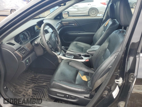2016 Honda Accord Touring z VIN 1HGCR3F90GA023231, wystawiony jako Copart lot #63953765 z przebiegiem 167 506 mil mil oraz Czysty tytuł • Clean title. Historia ofert i sprzedaży dostępna na DreamBid. Obrazek 7.