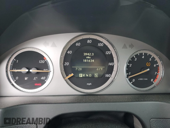 2008 Mercedes-Benz C 300 Sport with VIN WDDGF54X58F111191, listed as a Copart auction lot 58345335 with 181,634 mi miles and Salvage title. Bid and sale history available at DreamBid. Image 9.